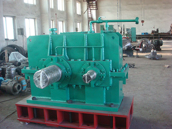 水泥厂磨机减速机